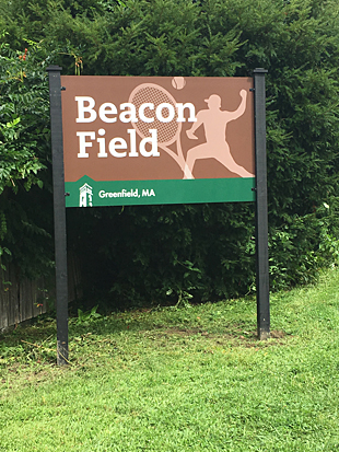 Beacon Field Sign